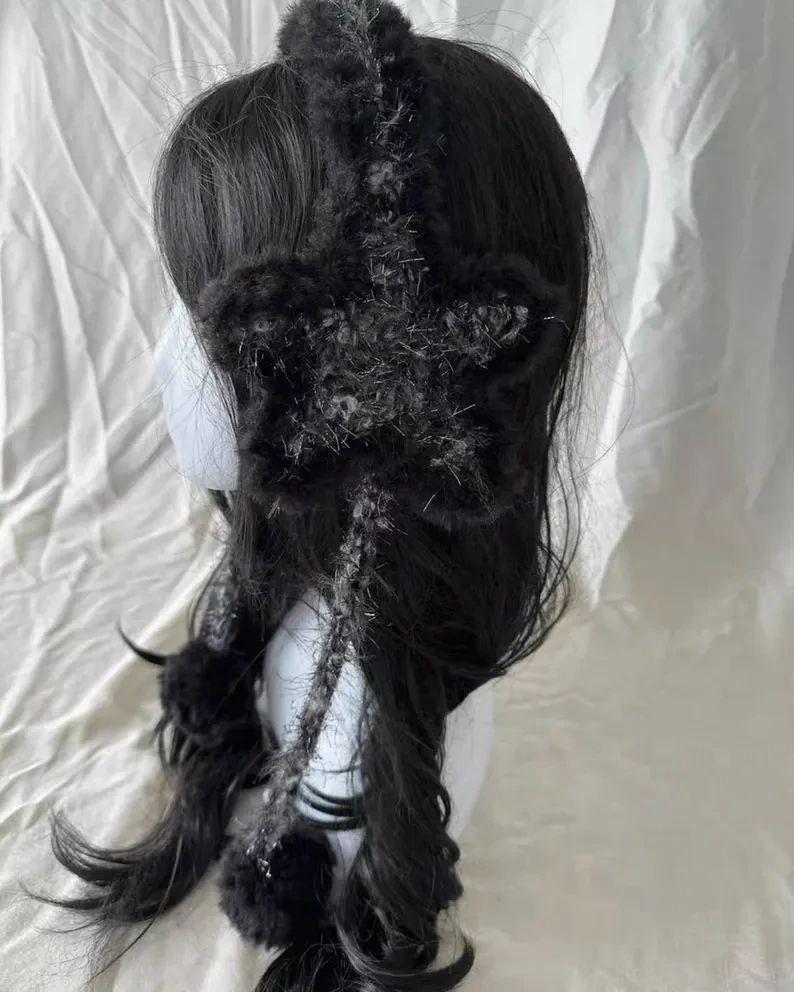 Cache oreilles en forme d'étoiles duveteux 