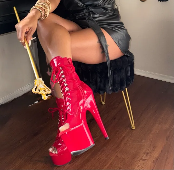 Daily Offering to the Throne