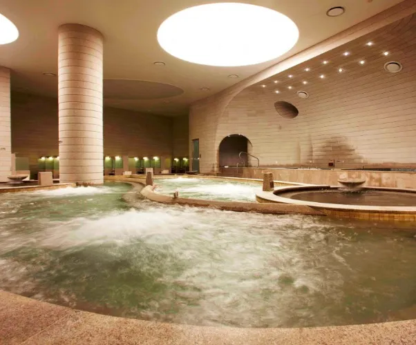 King SPA Korean Body Scrub Premium(90min) – Women Only