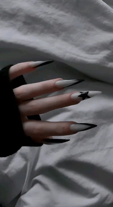 nails x