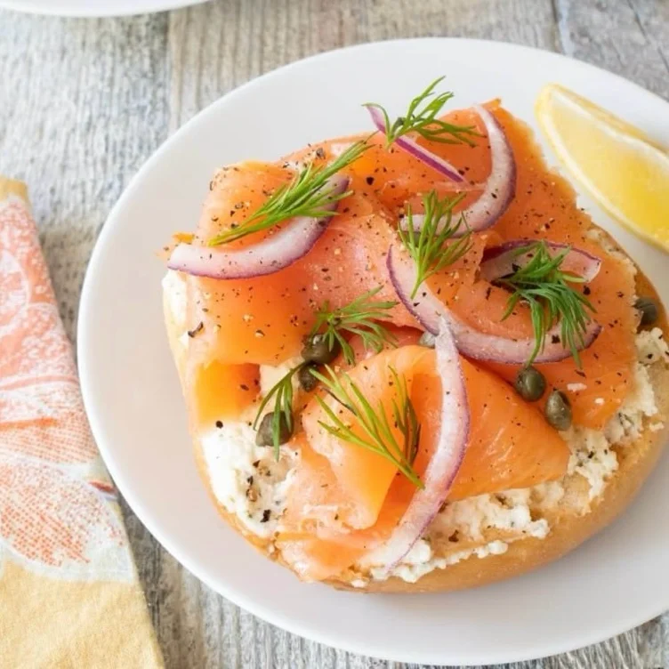 salmon bagel 🏹