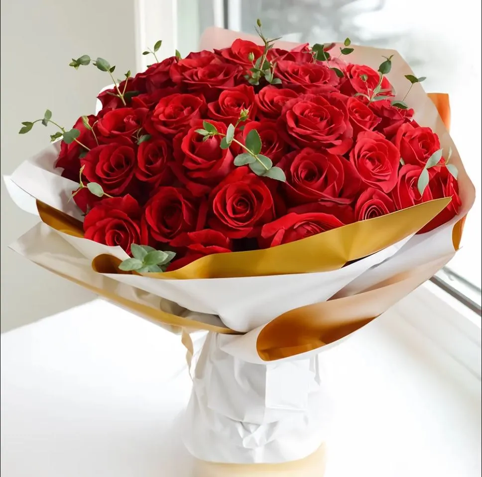 100 Red Roses | Roses Delivered | 