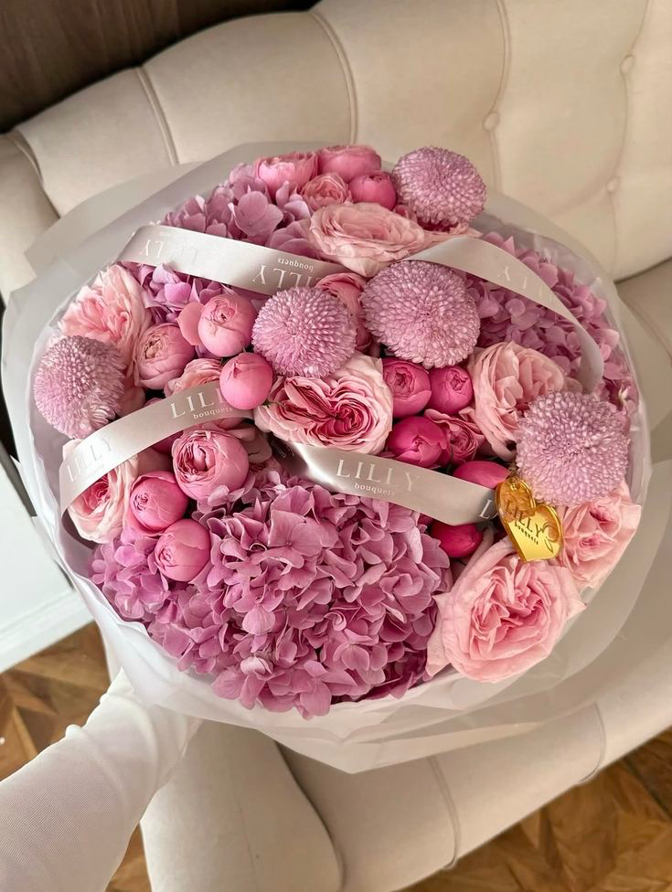 romantic flower bouquet ♡