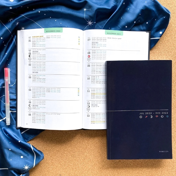 Honeycomb 12 Month Astrological Almanac