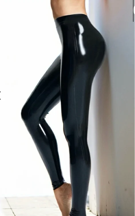 Latex leggings 