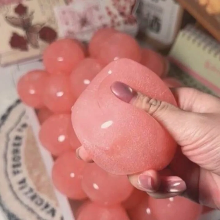 peach slushy squishy .ᐟ.ᐟ