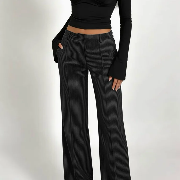 pinstripe pants .ᐟ.ᐟ