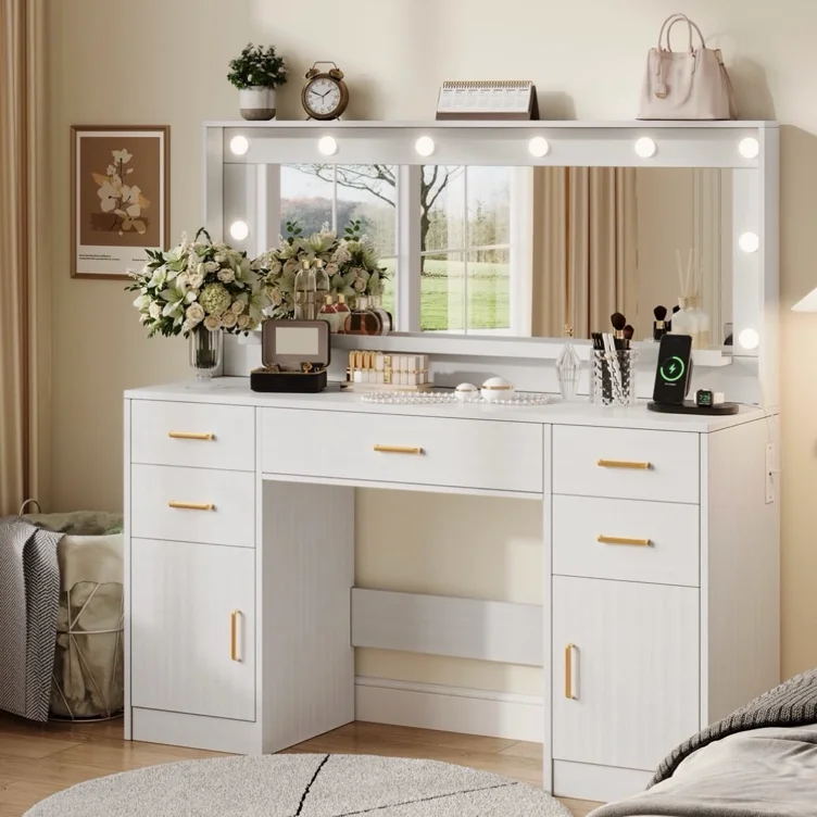 giant makeup vanity .ᐟ.ᐟ