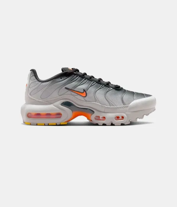 Nike Air Max Plus Black Sapphire