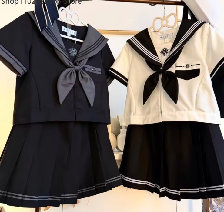 Cosplay school uniform