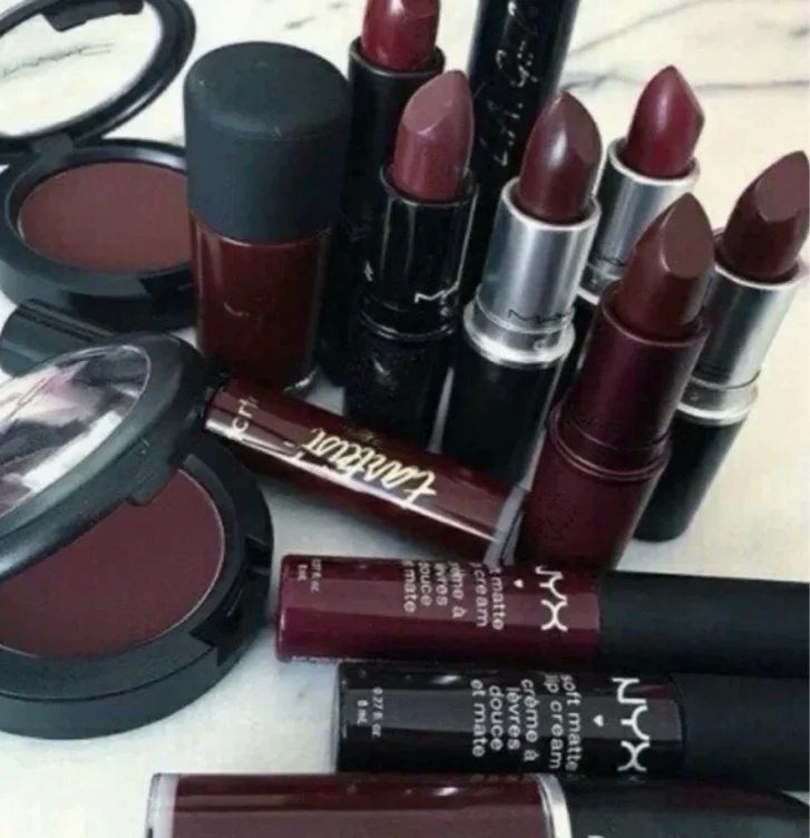 Makeup 
