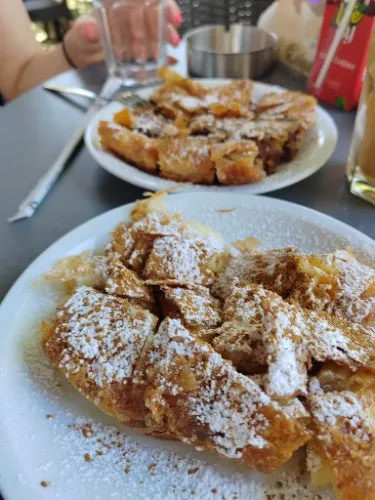 GREEK Sweet BOUGATSA