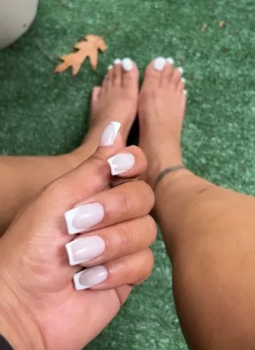 Mani/Pedi