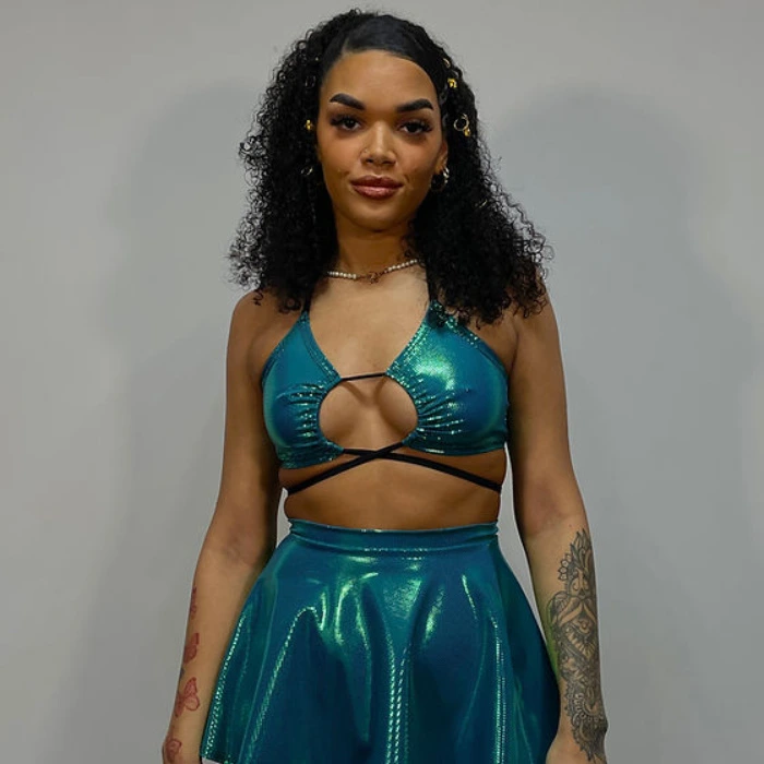 Emerald Shimmer Keyhole Top