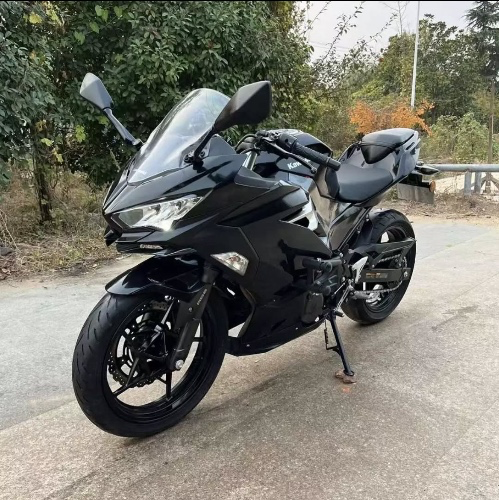 Kawasaki Ninja 400 