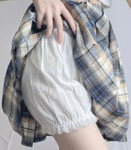  Women's White Shorts Summer Thin Lace Bloomers