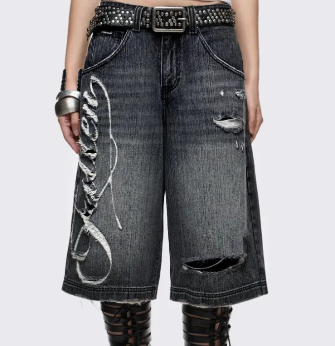 Fallen Distressed Jorts