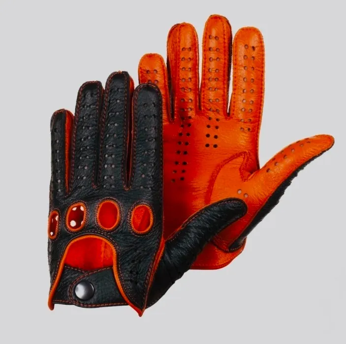Driving gloves 