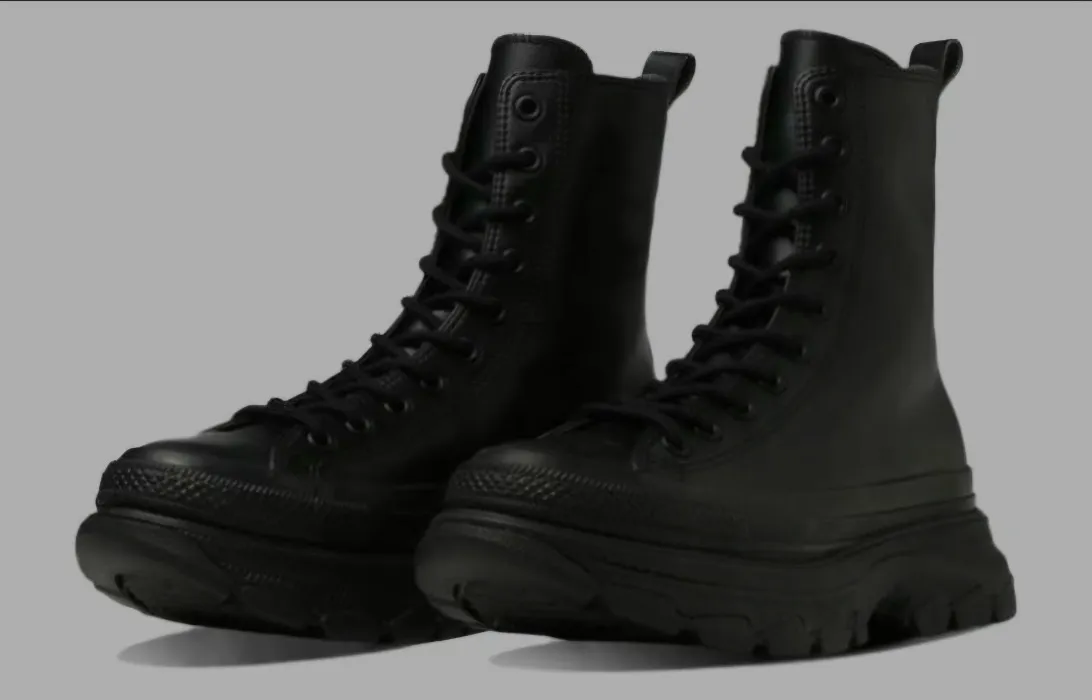 Converse high leather boots