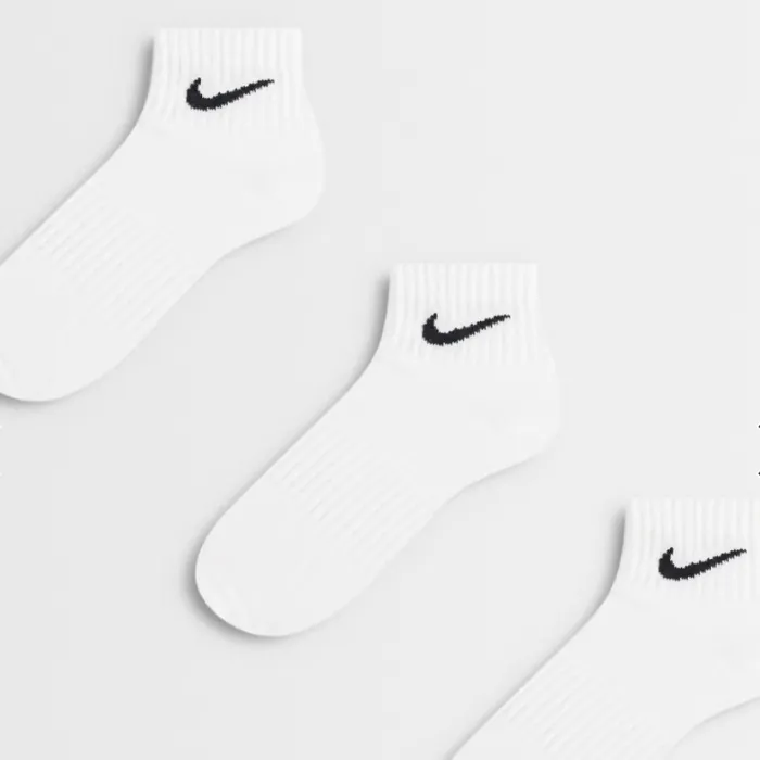 Nike Training Everyday Lightweight 3 pack ankle socks in white
