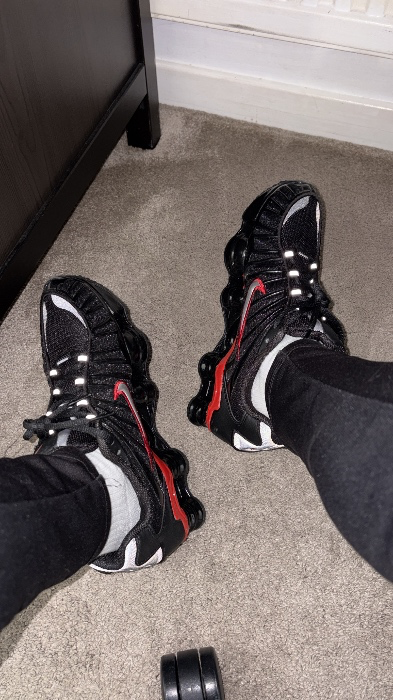 Under my sneakers 👟