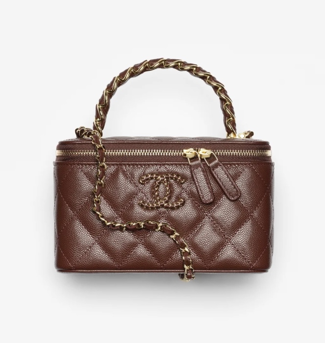 Chanel vanity with chain 