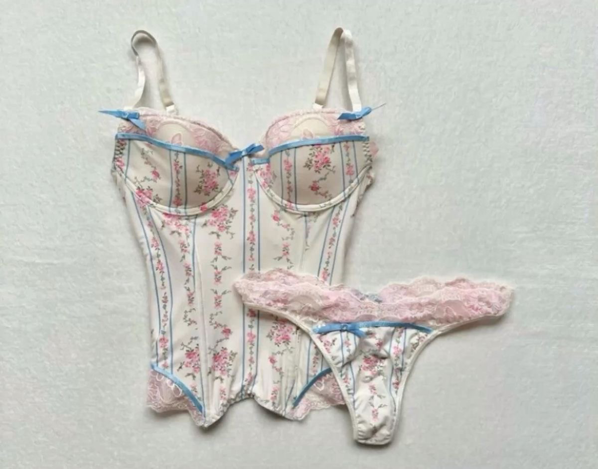 lace set