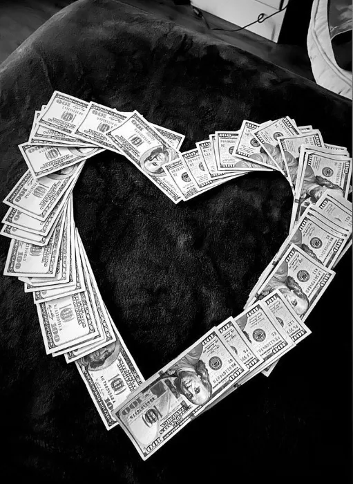 Gift (500) 💸