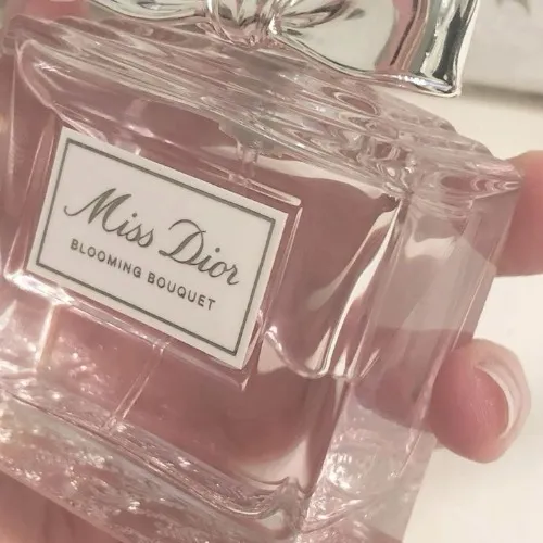 Chat With Me Fund ♡