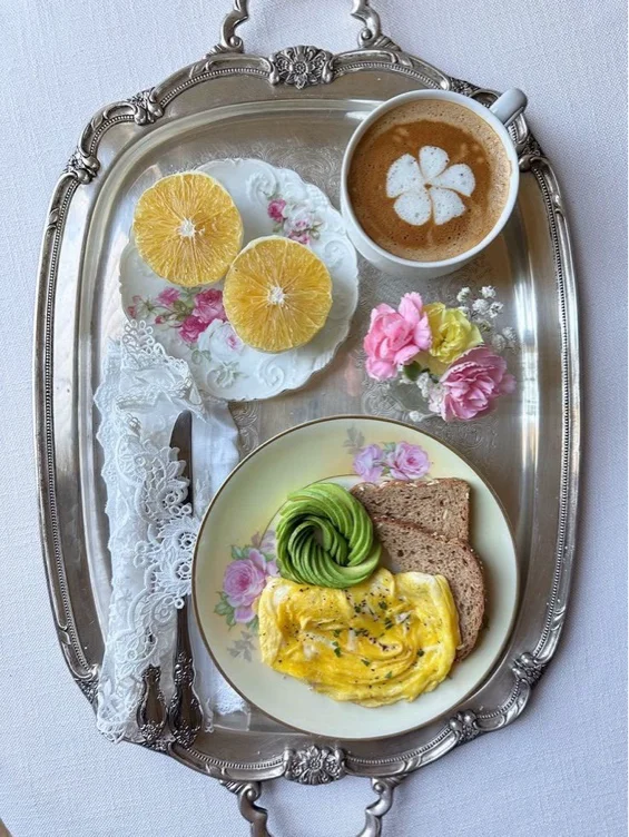 Breakfast 