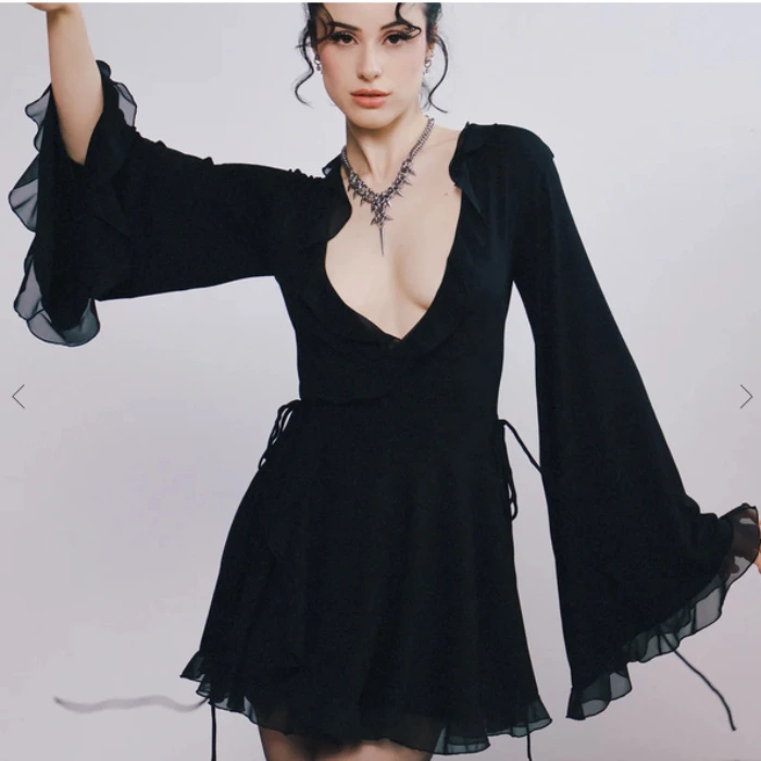 Nicole Robe