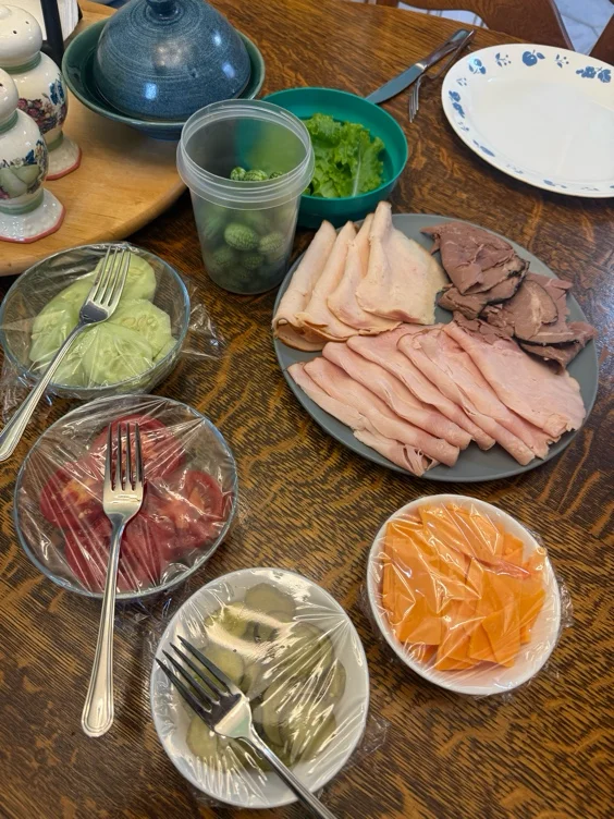 Lunch time 