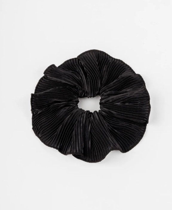 Black Velvet Hair Tie 🖤