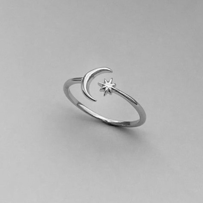 Moon & Star Ring 🩶
