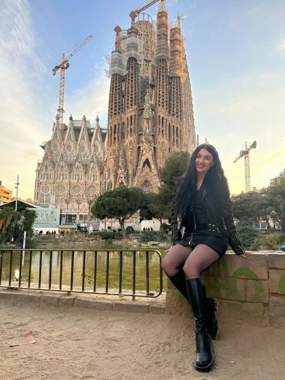 Barcelona flight tickets ✈️ 