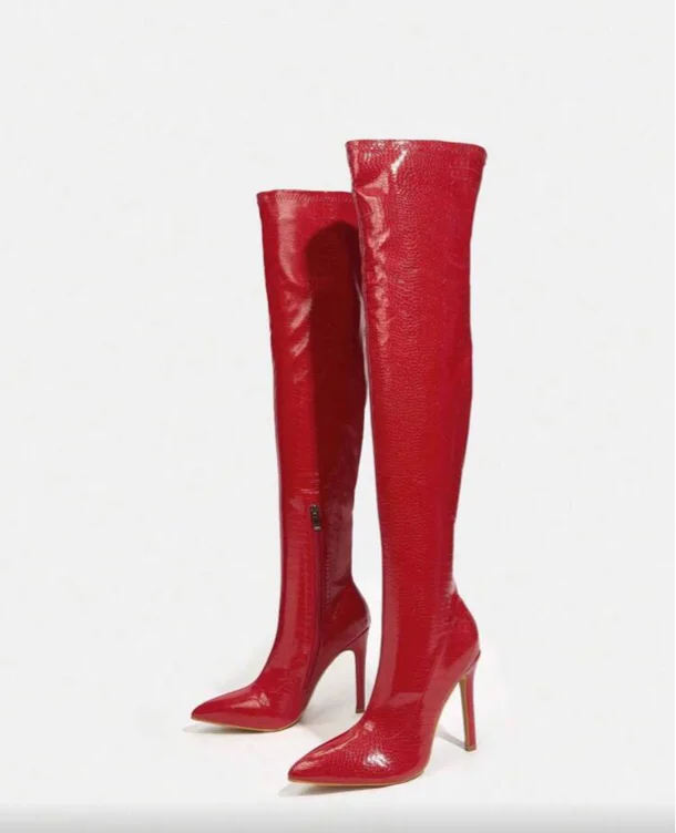 Big red boots 👠