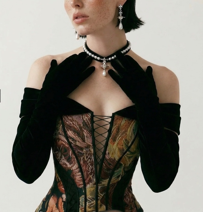 Nocturna Gloves
