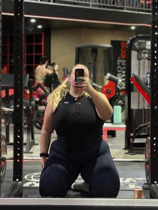 Cute workout set from ICIW