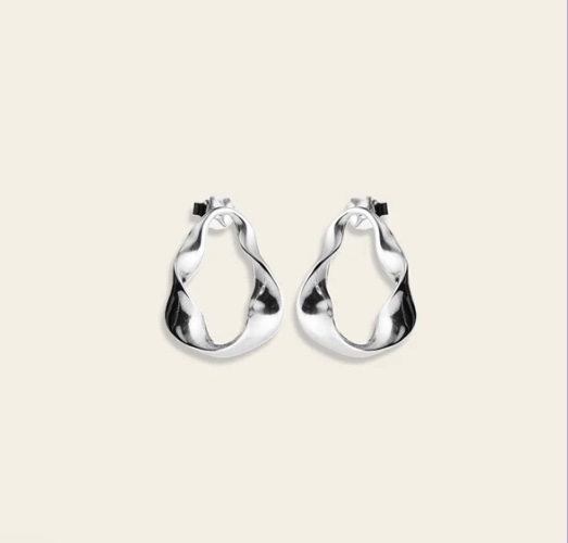 Lumoava Studio Loop Earrings