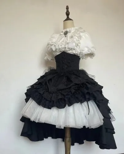 [the misty land] gothic lolita SKIRT