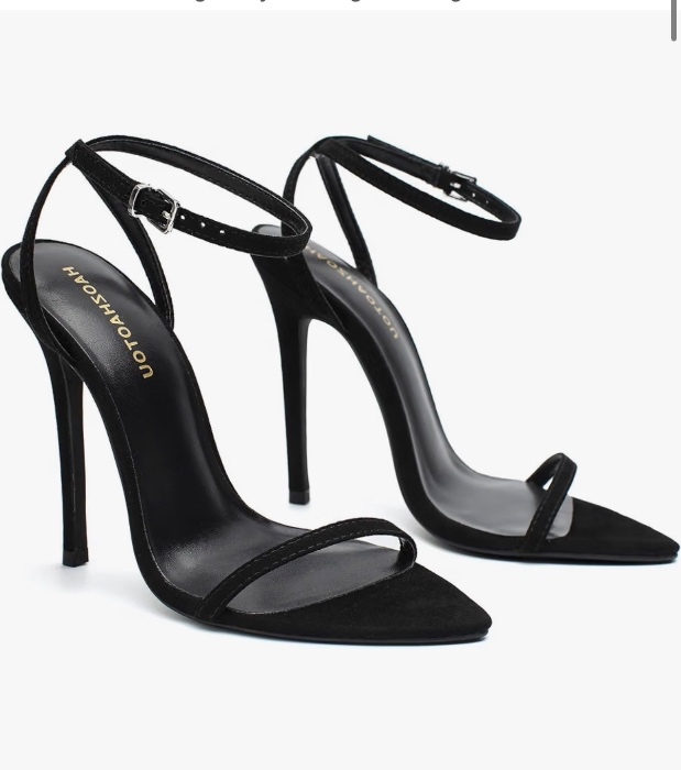 Black sandals 