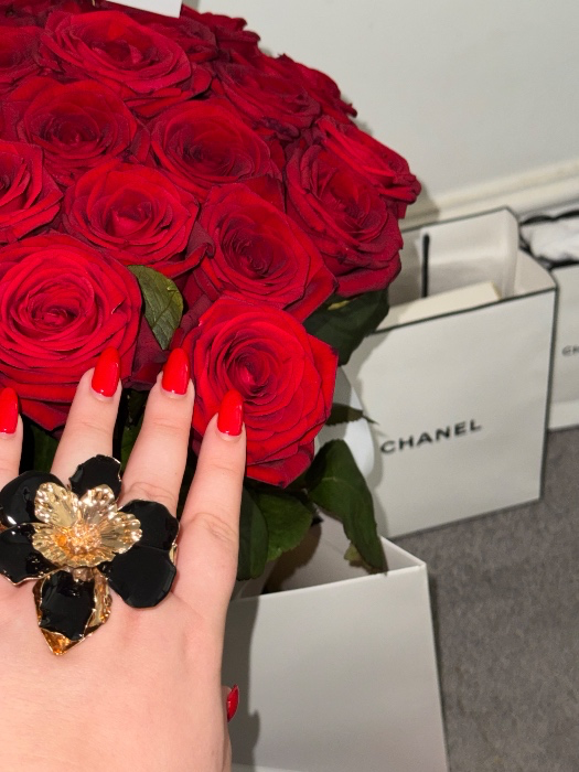 Flowers for Queen 