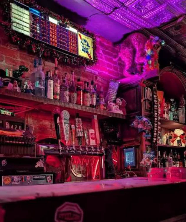 Dinner and Drinks with Friends 🩷