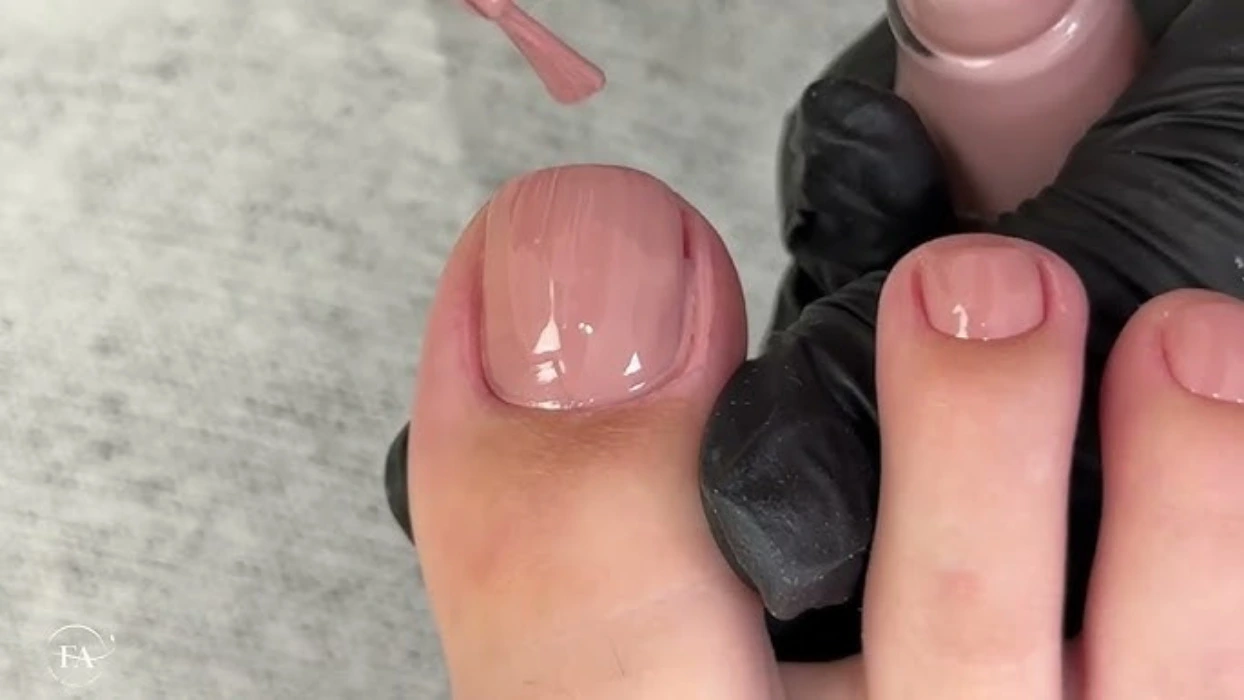 Gel Pedicure