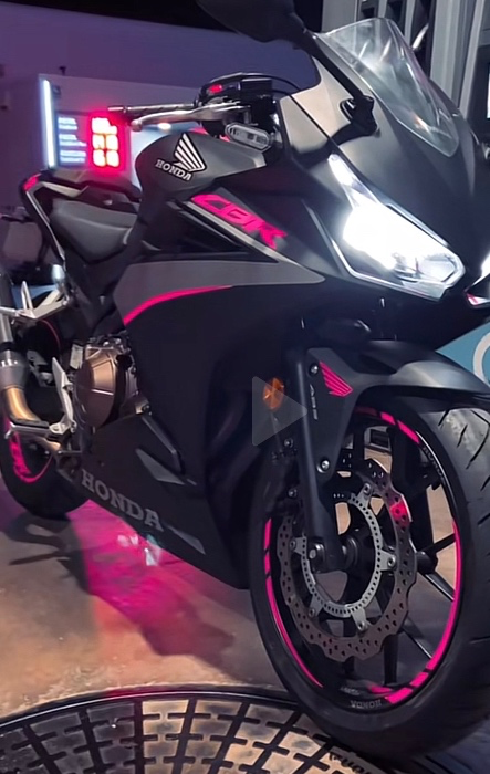 Honda CBR500R Motorcycle 